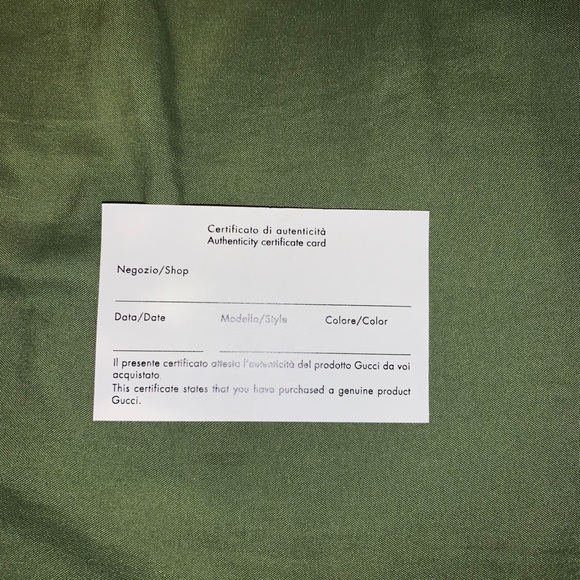 Gucci Glasses - Picture 5 of 9